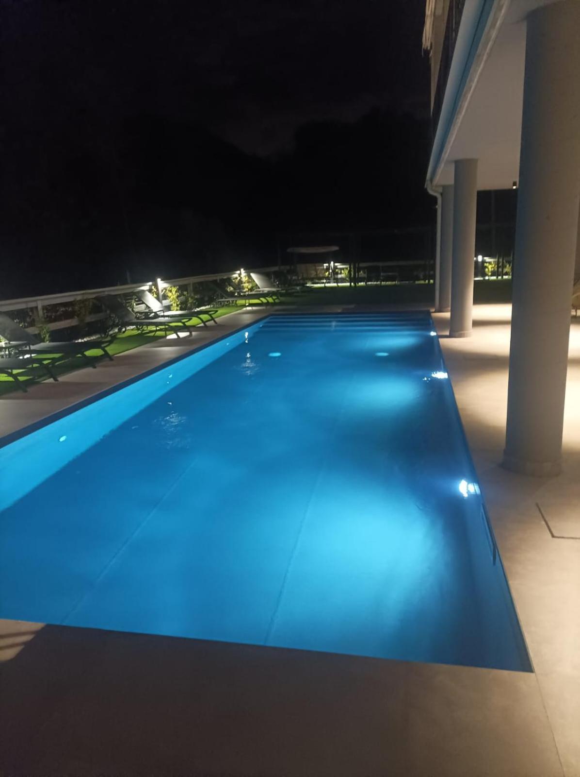 Hotel Vita Сало Экстерьер фото